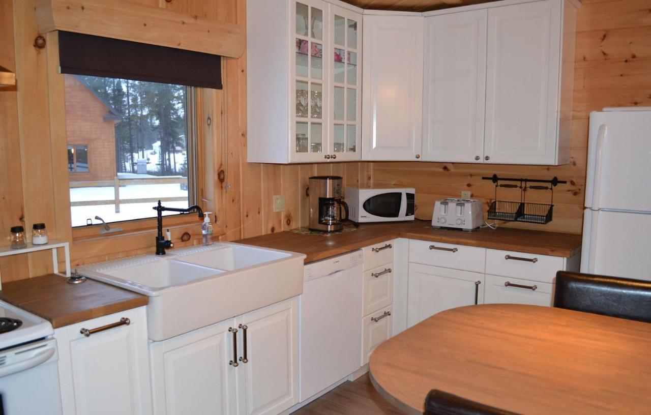 Les Chalets Du Lac Serein Saint Ludger de Milot Exterior foto